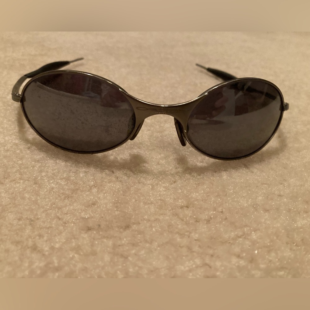 Oakley vintage e wire gray